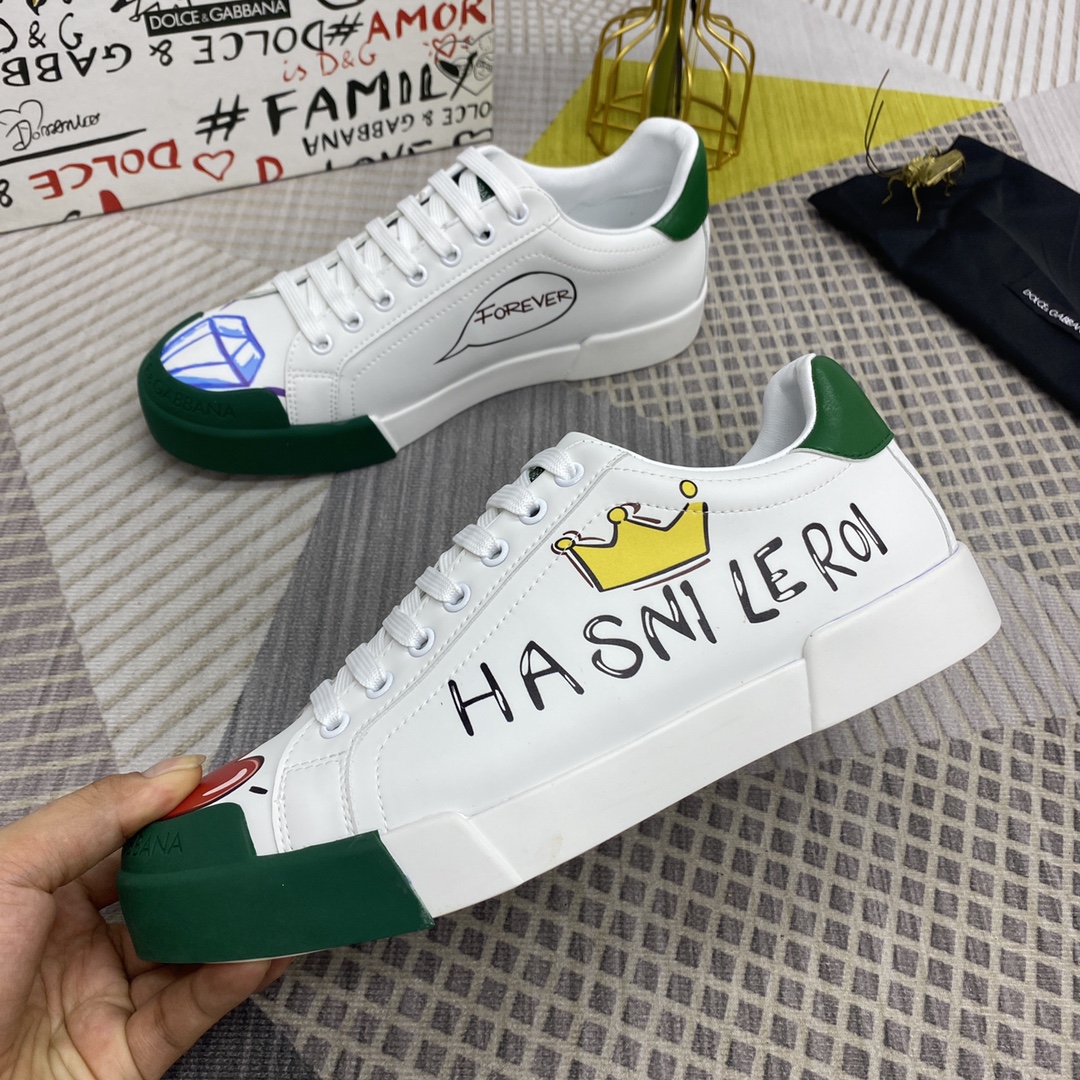 Dolce & Gabbana Low Tops Sneakers 93 - vstockx