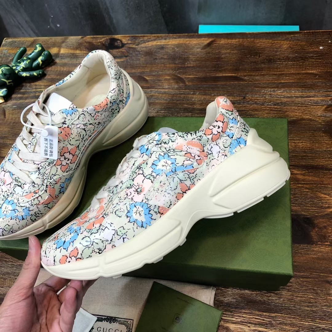 Gucci Rhyton sneaker 29 - vstockx