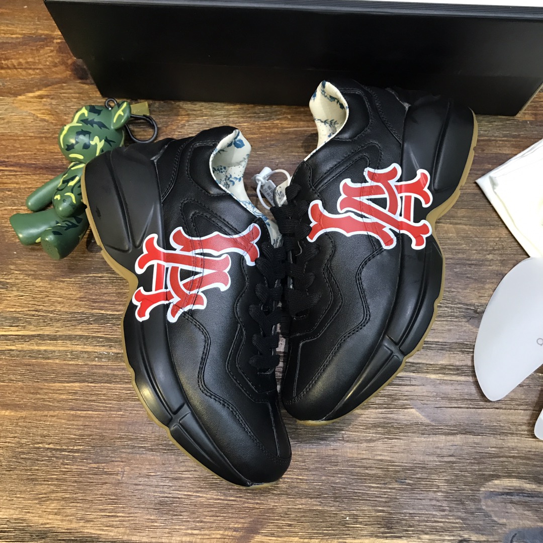 Gucci Rhyton sneaker 48 - vstockx