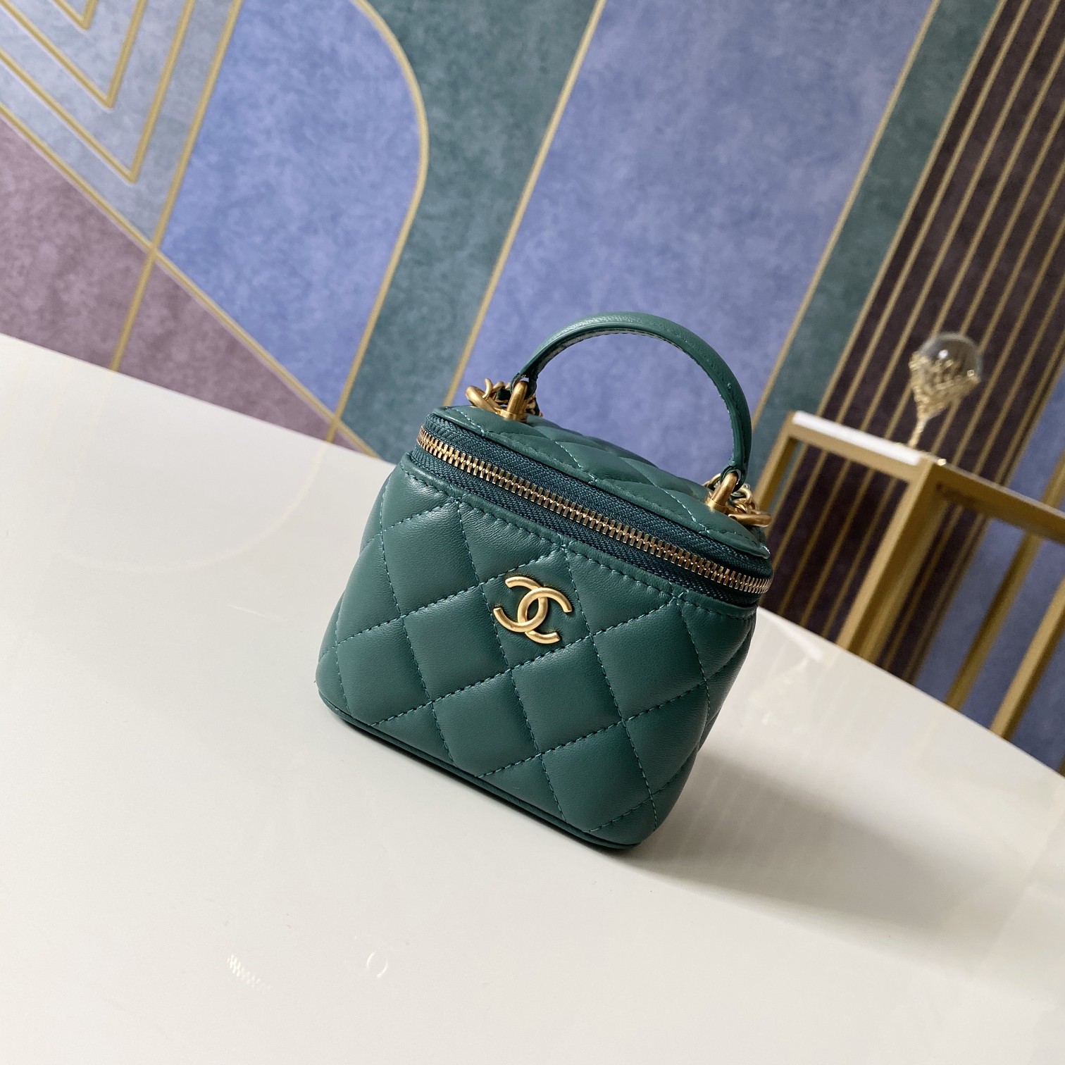 Handbag Chanel 81113 size 10 7 9 cm - vstockx