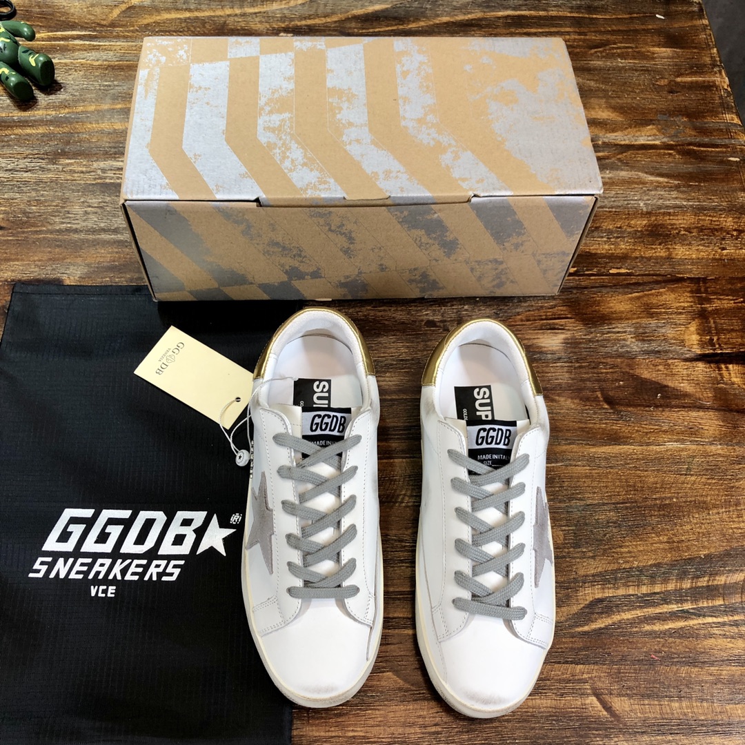Golden Goose Superstar distressed-finish sneakers 13 - vstockx