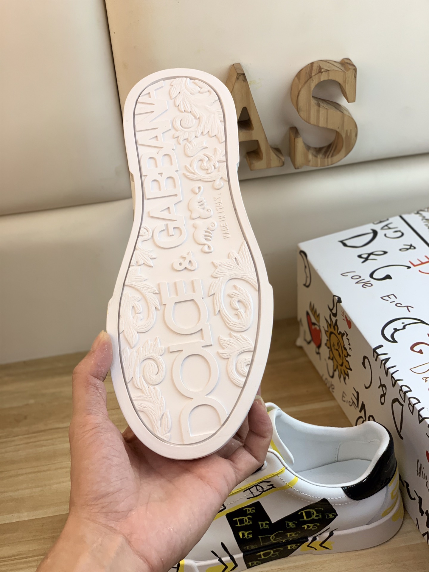 Dolce & Gabbana Low Tops Sneakers 83 - vstockx