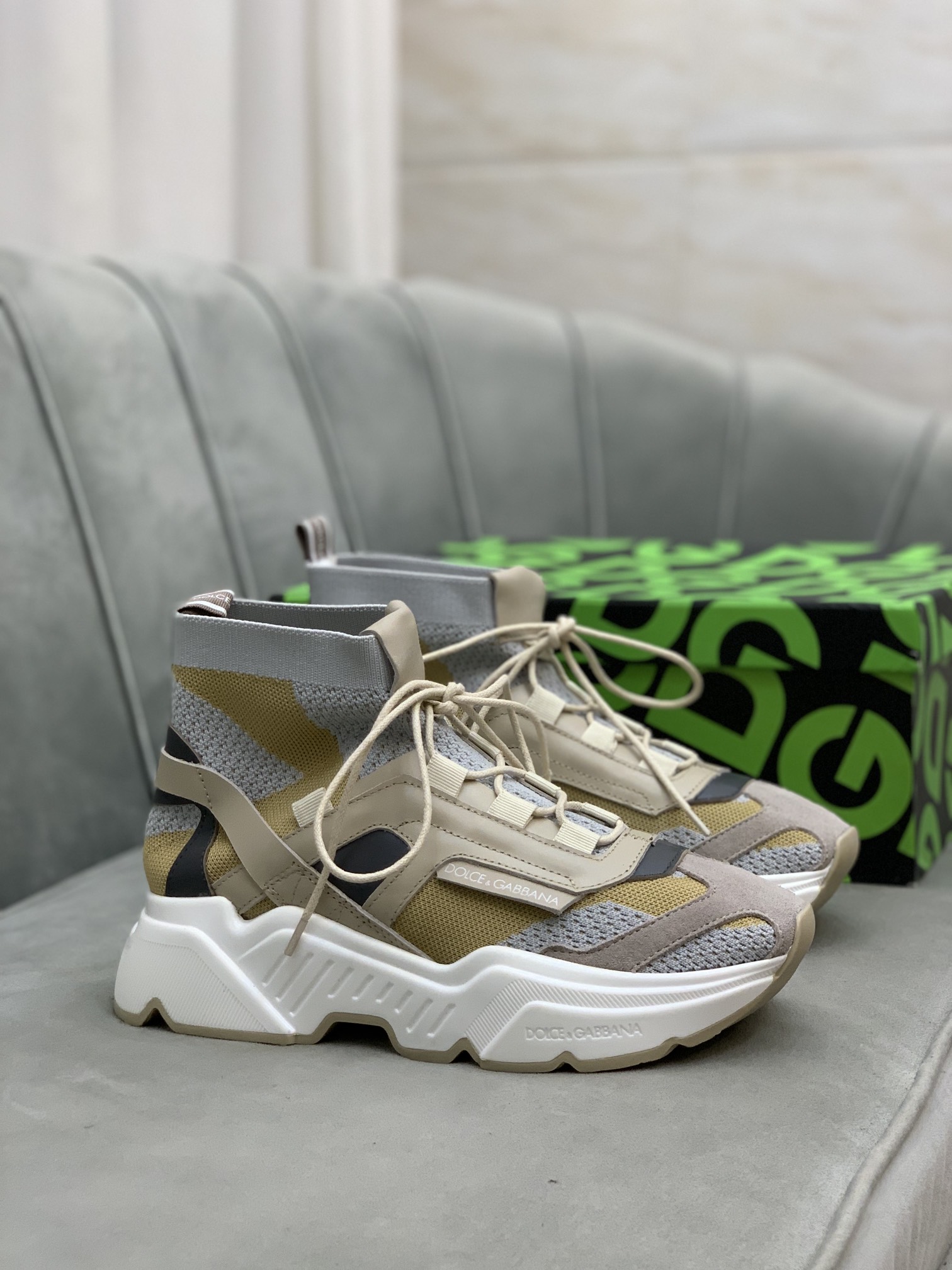 Dolce & Gabbana High-Tops chunky sneakers 11 - vstockx