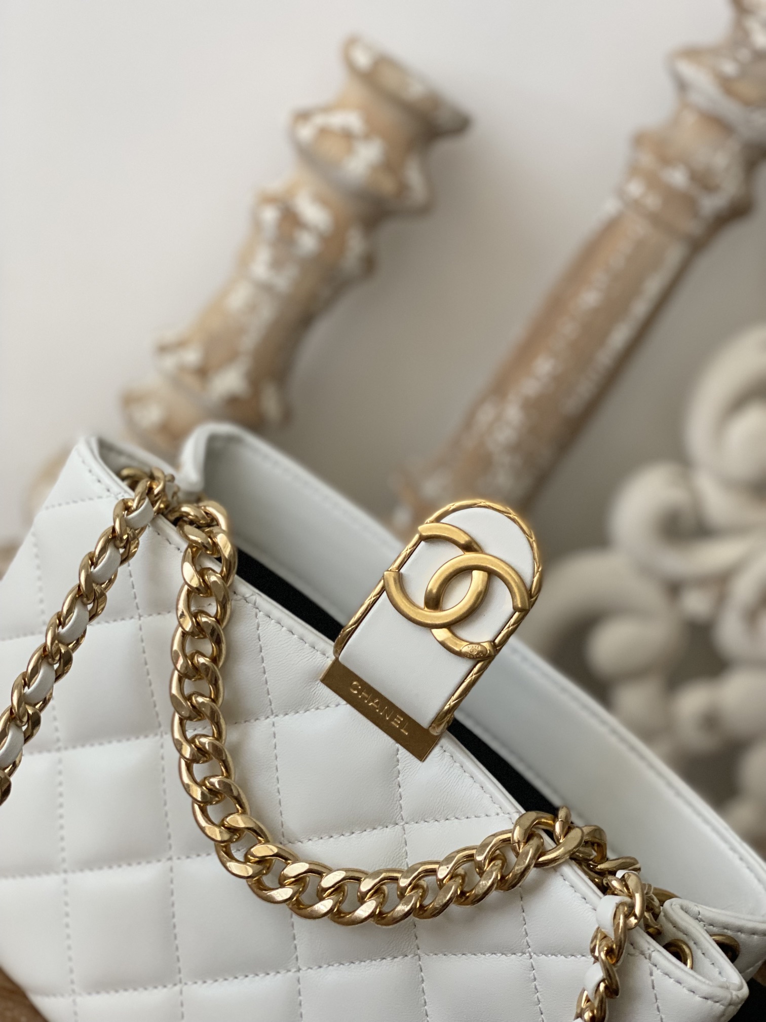 Handbag Chanel 3476 size 17*23*7* cm - vstockx