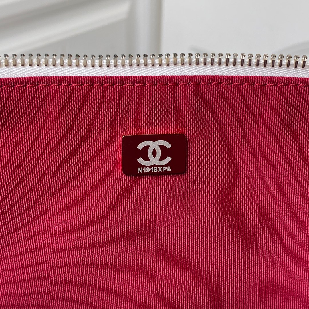 Handbags LOEWE AS4339 size:37  29.5  13 cm - vstockx