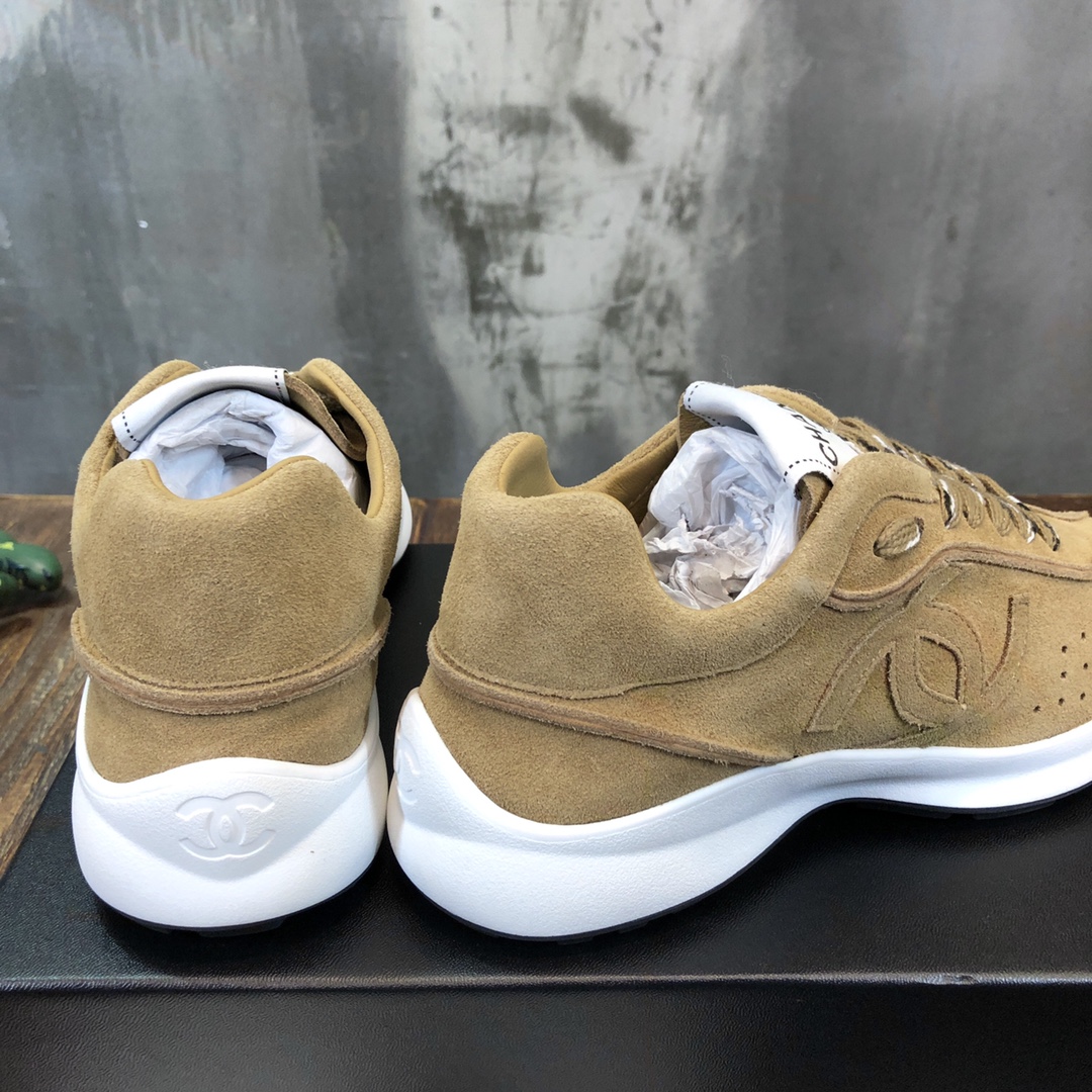 Chanel Fabric & Suede Calfskin Low Top Sneaker 28 - vstockx