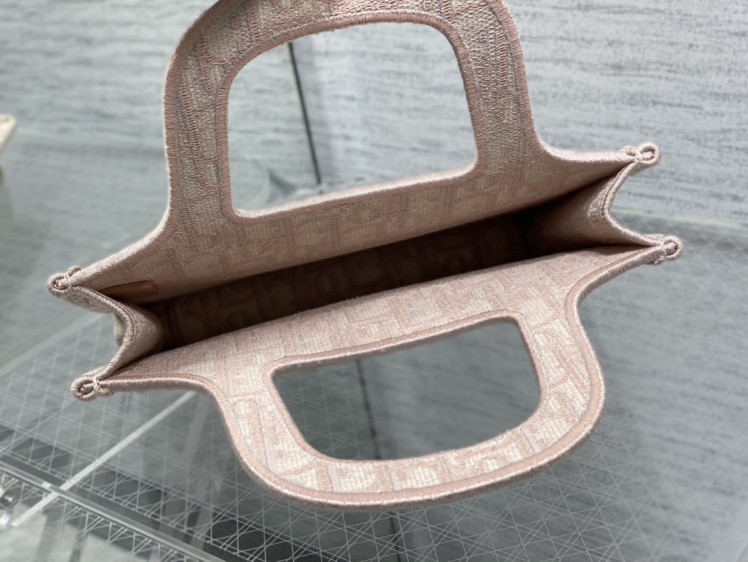 Handbags Dior Tote 8001 size:23*4*15 cm - vstockx