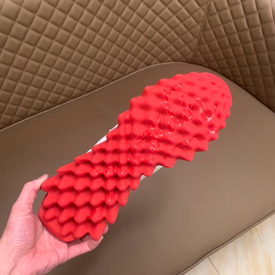 Christian Louboutin Loubishark Flat Sneakers 2 - vstockx