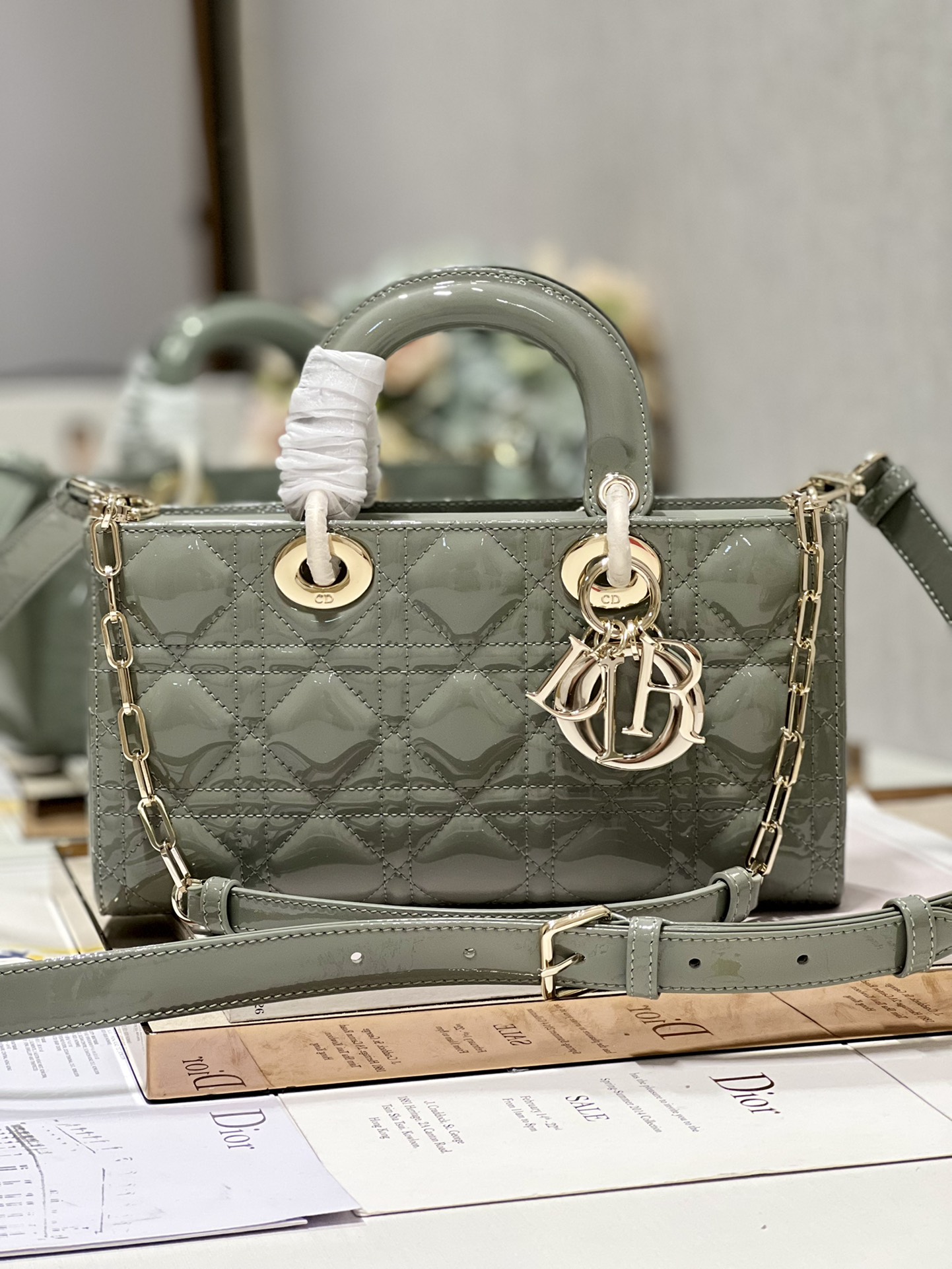 Handbag Dior 0540 size 26*6*14 cm - vstockx
