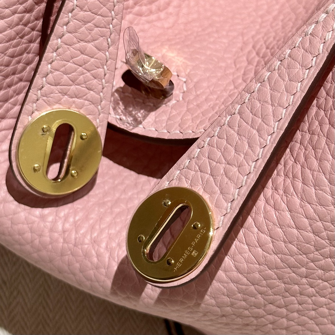 Handbags Hermes mini Lindy size:19 cm - vstockx