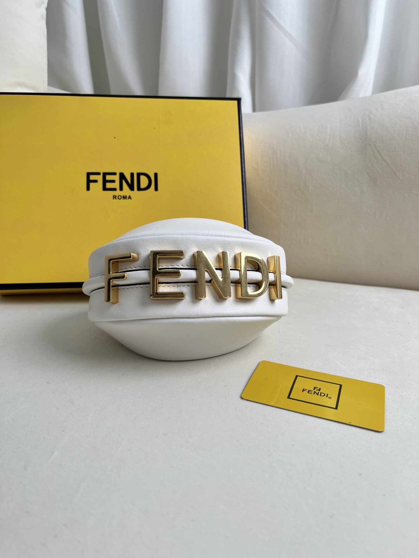 handbags FENDI 206 size:16.5*14*5cm - vstockx