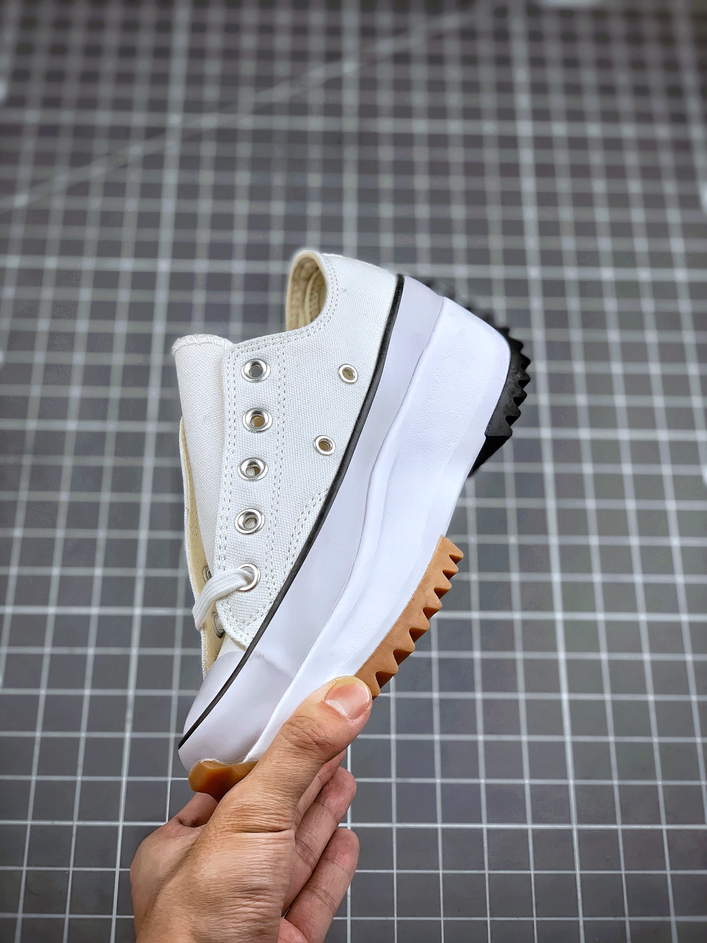 Converse Run Star Hike Ox White Black Gum - vstockx