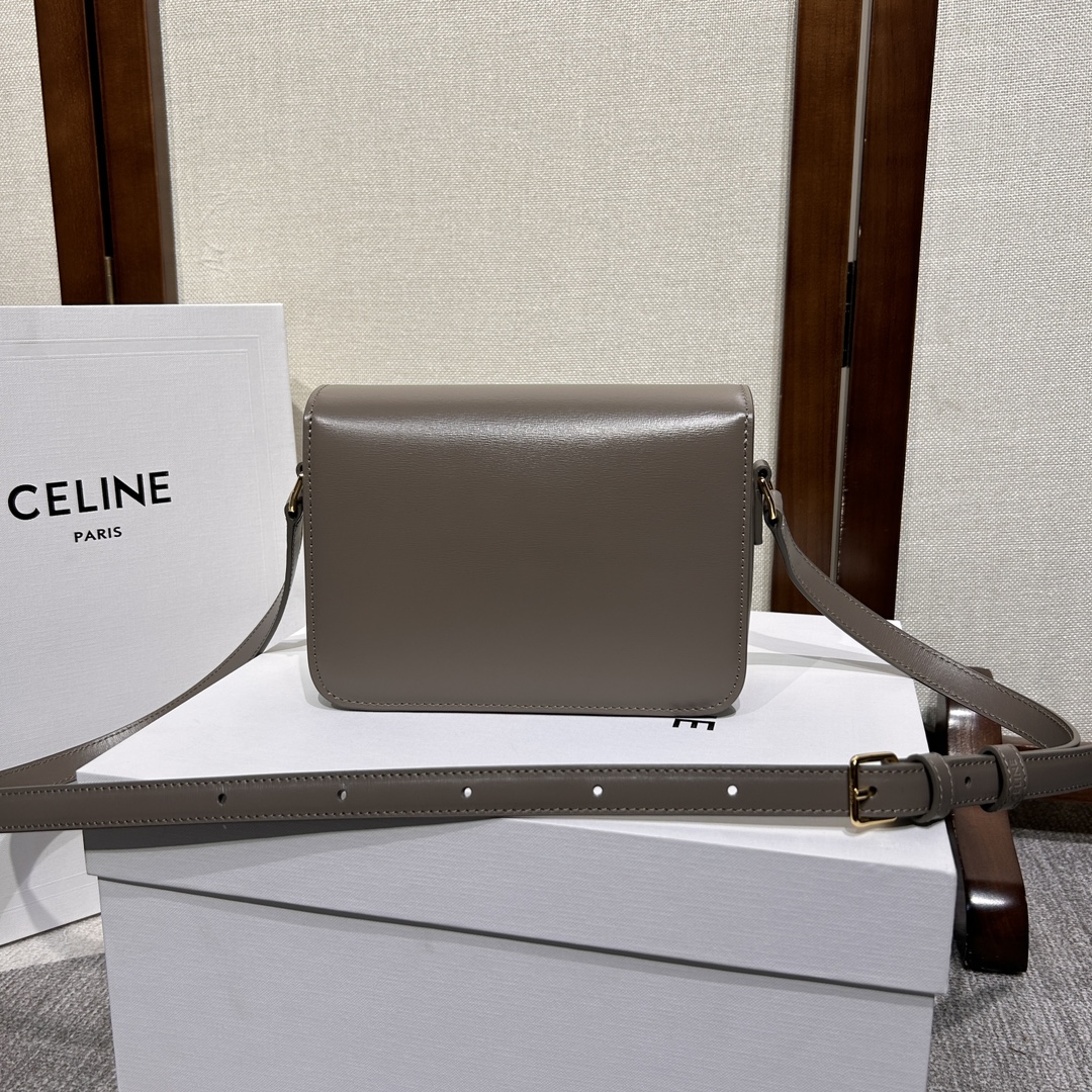Handbags CELIN TEEN TRIOMPHE BAG 188423 size:18.5*14*5 cm - vstockx