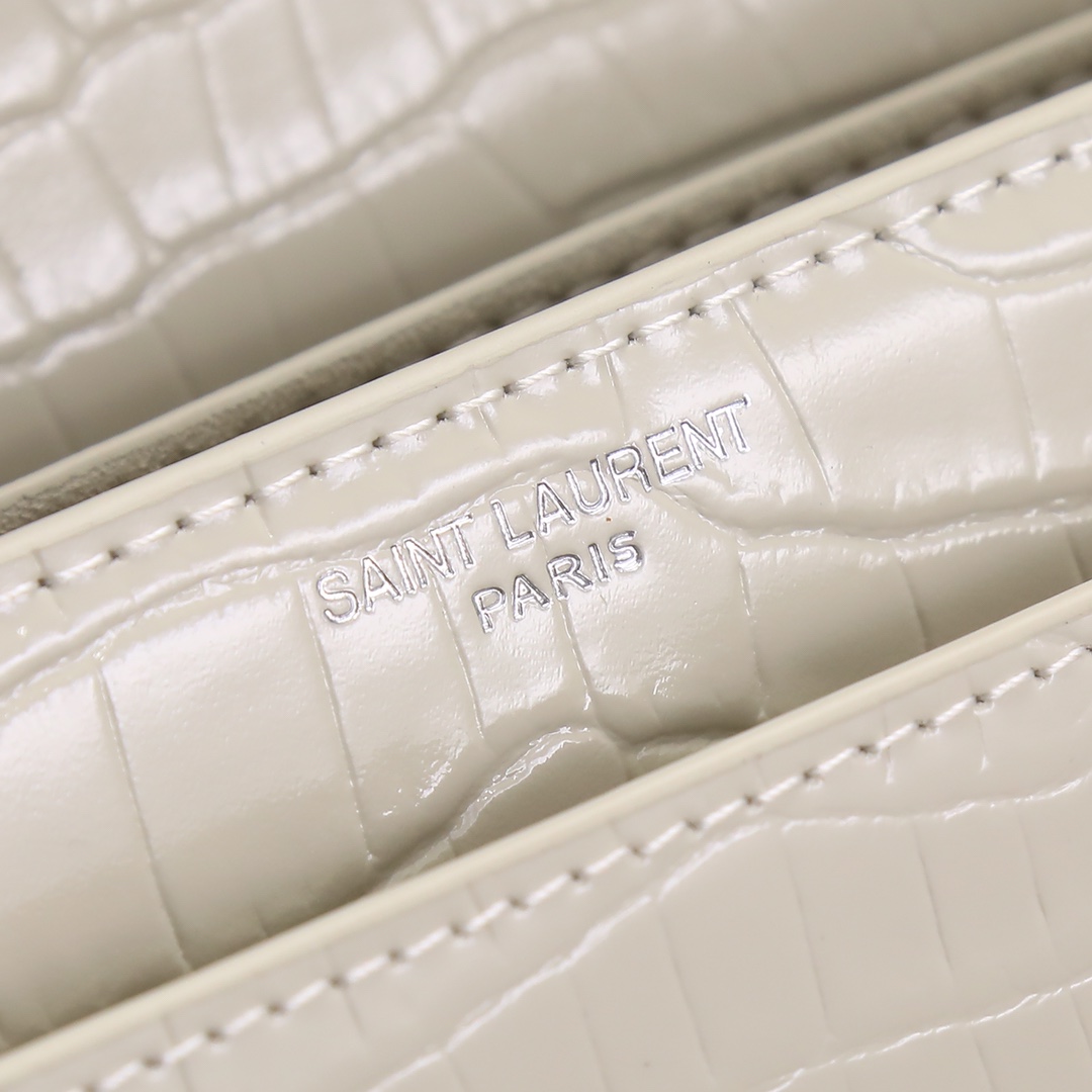 Handbags SAINT LAURENT 442906 size 22x8x16 cm - vstockx