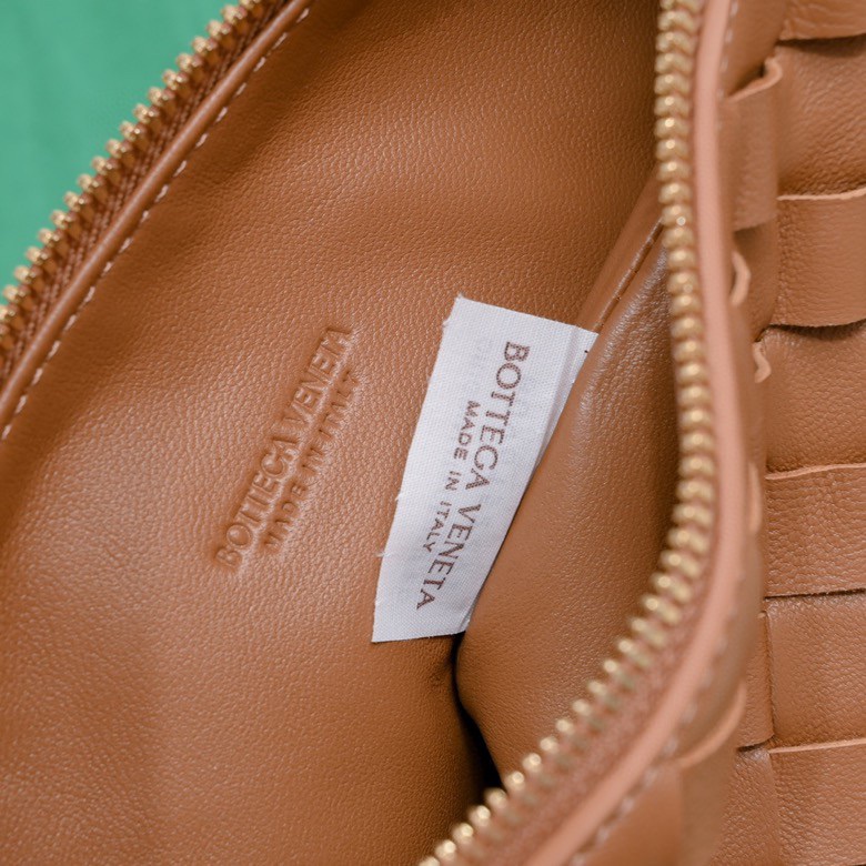 Handbags Bottega Veneta BvWallace 7748 size:22x13x9.5 cm - vstockx