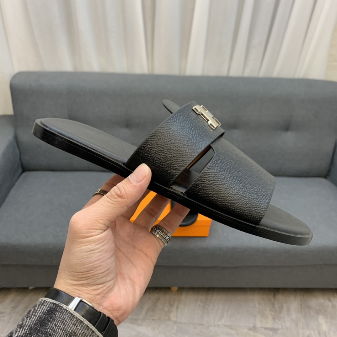 Hermes Sandals 30 - vstockx