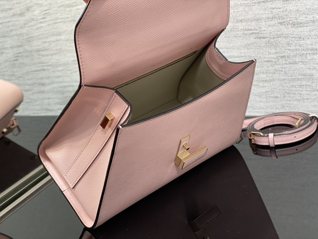 Handbag VALEXTRA size ** - vstockx