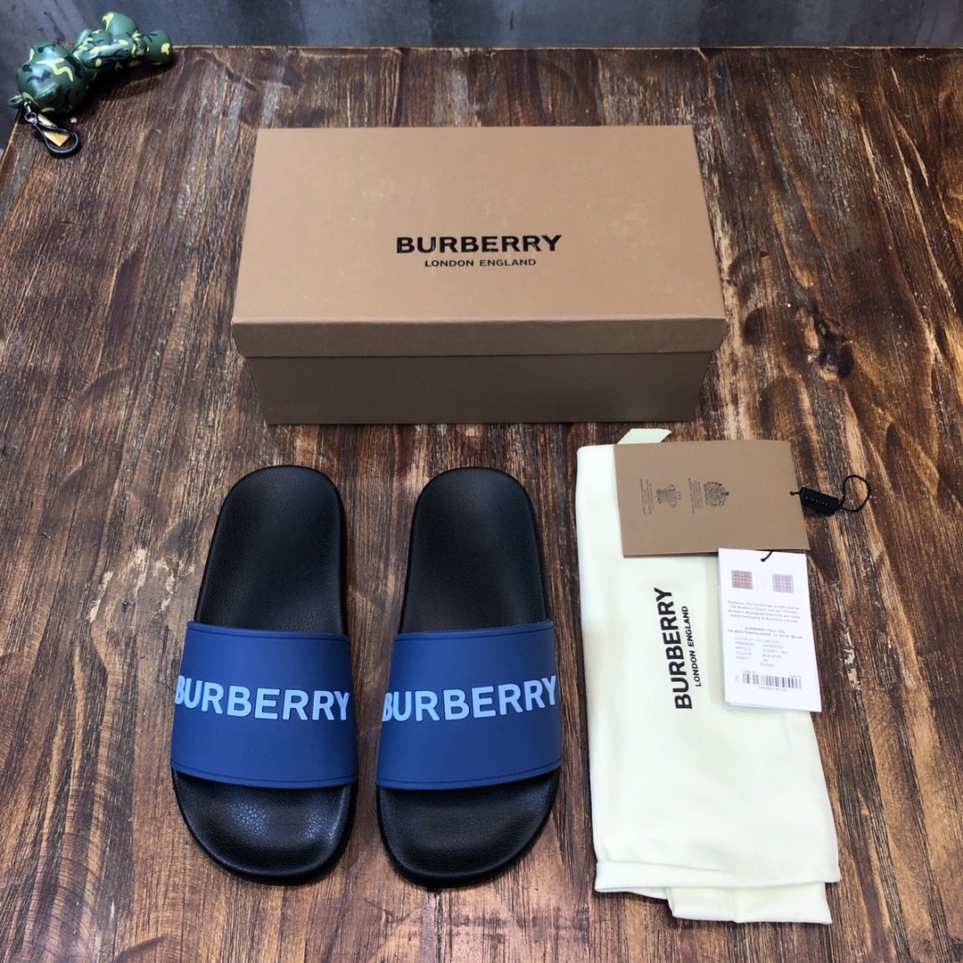Burberry Slipper 4 - vstockx