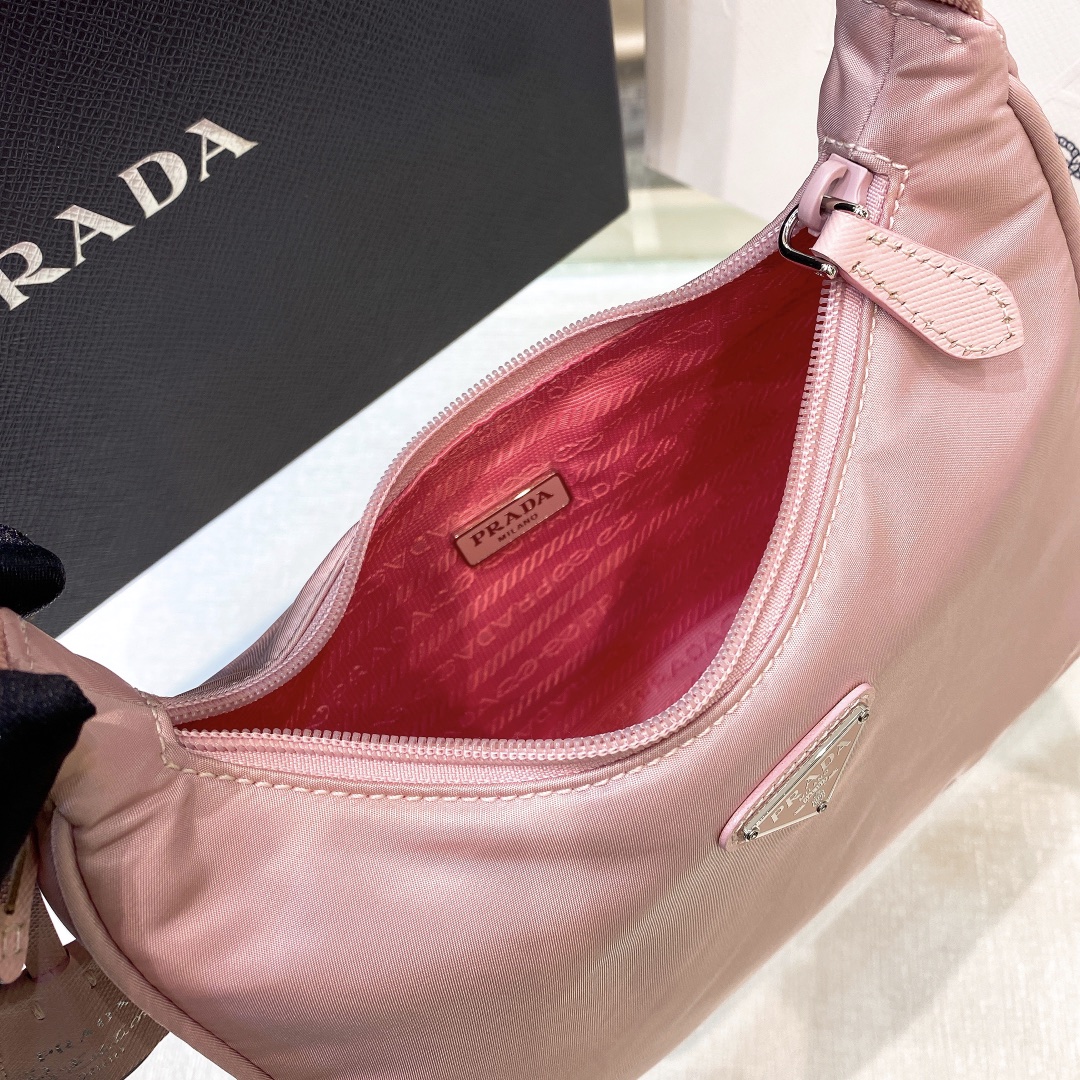handbags prada Hobo 1NE515 （re-edition2000 ?Size:22*17*6 - vstockx