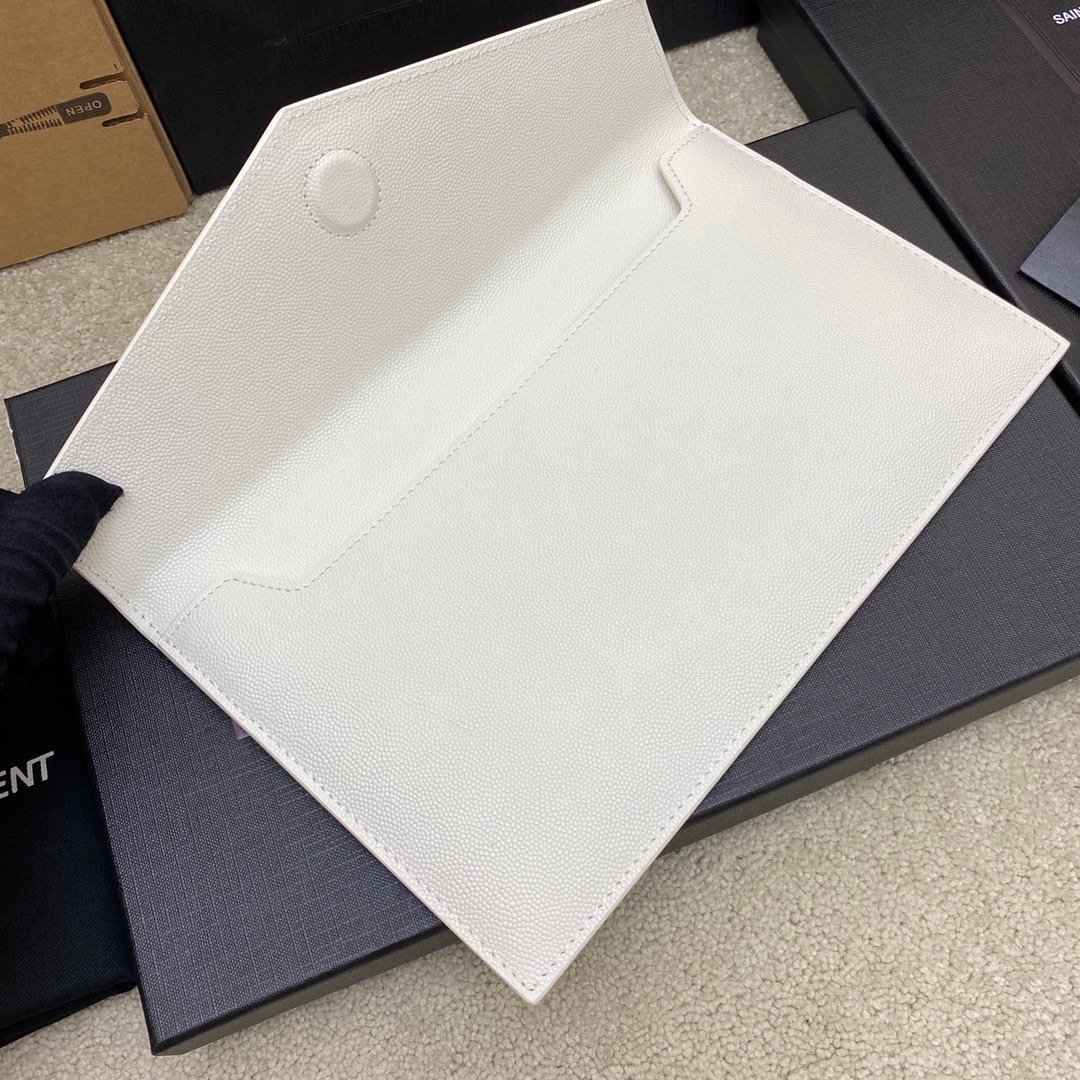 Handbags SAINT LAURENT 565739 size 27x16x2 cm - vstockx