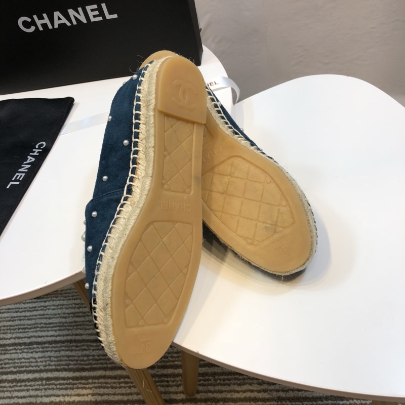 Chanel Loafers 42 - vstockx