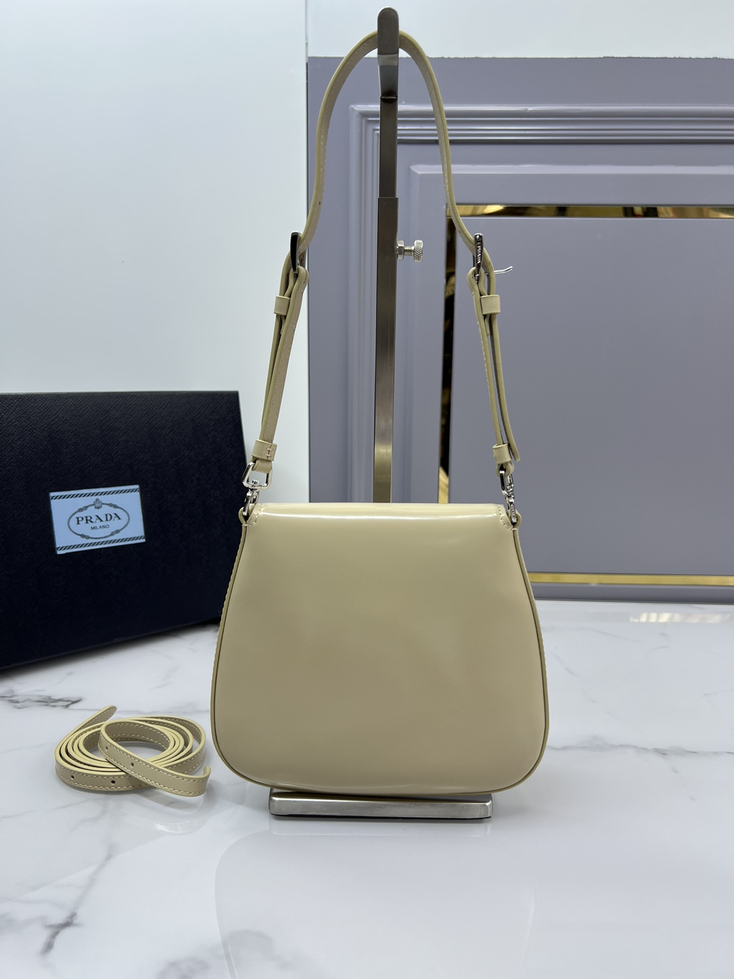 handbags prada 1BH188 17*14.5*7 - vstockx
