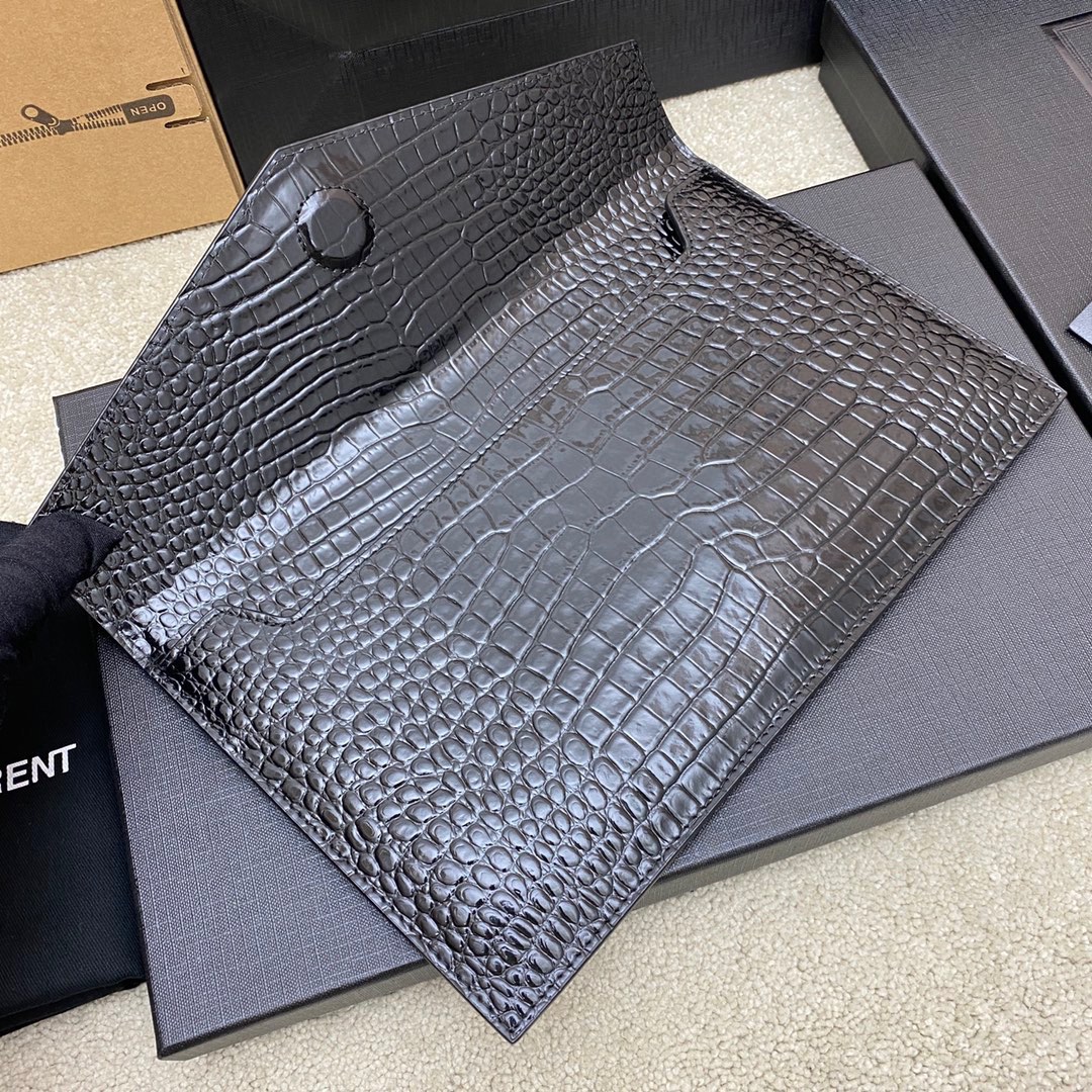 Handbags SAINT LAURENT 565739 size 27x16x2 cm - vstockx