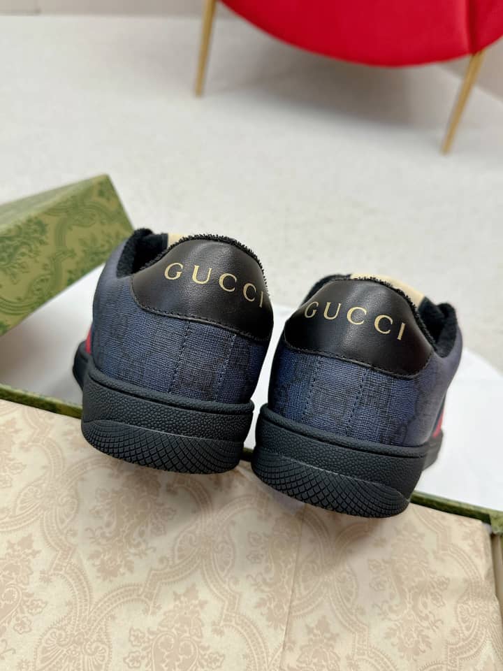 GUCCI Screener Gg-Supreme Sneakers Navy Multi - vstockx