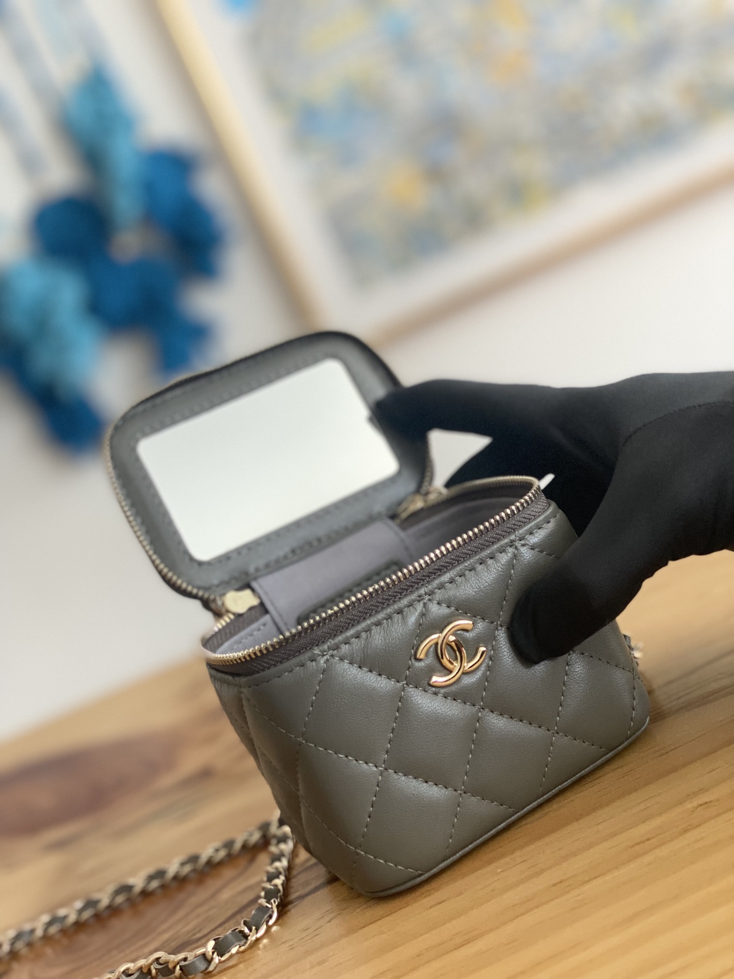 Handbag Chanel 81189 size 10 7 9 cm - vstockx