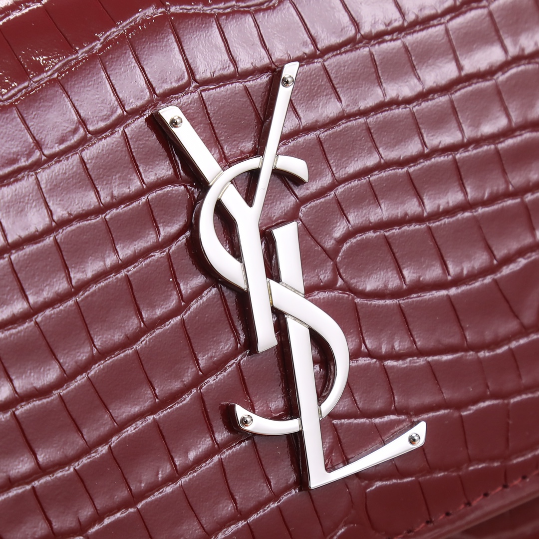 Handbags SAINT LAURENT 442906 size 22x8x16 cm - vstockx