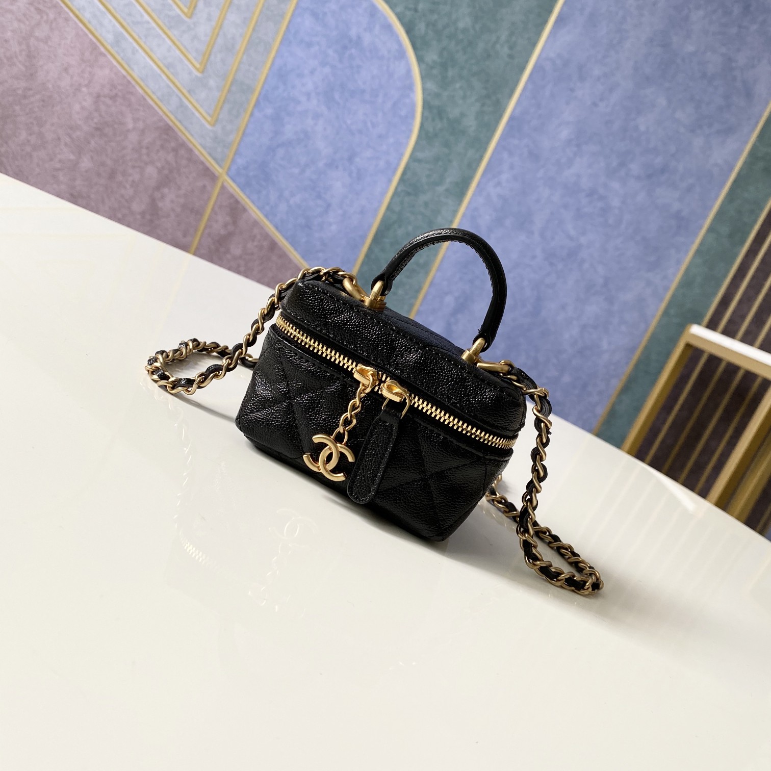 Handbag Chanel AP2194 size 12 11.5 7 cm - vstockx