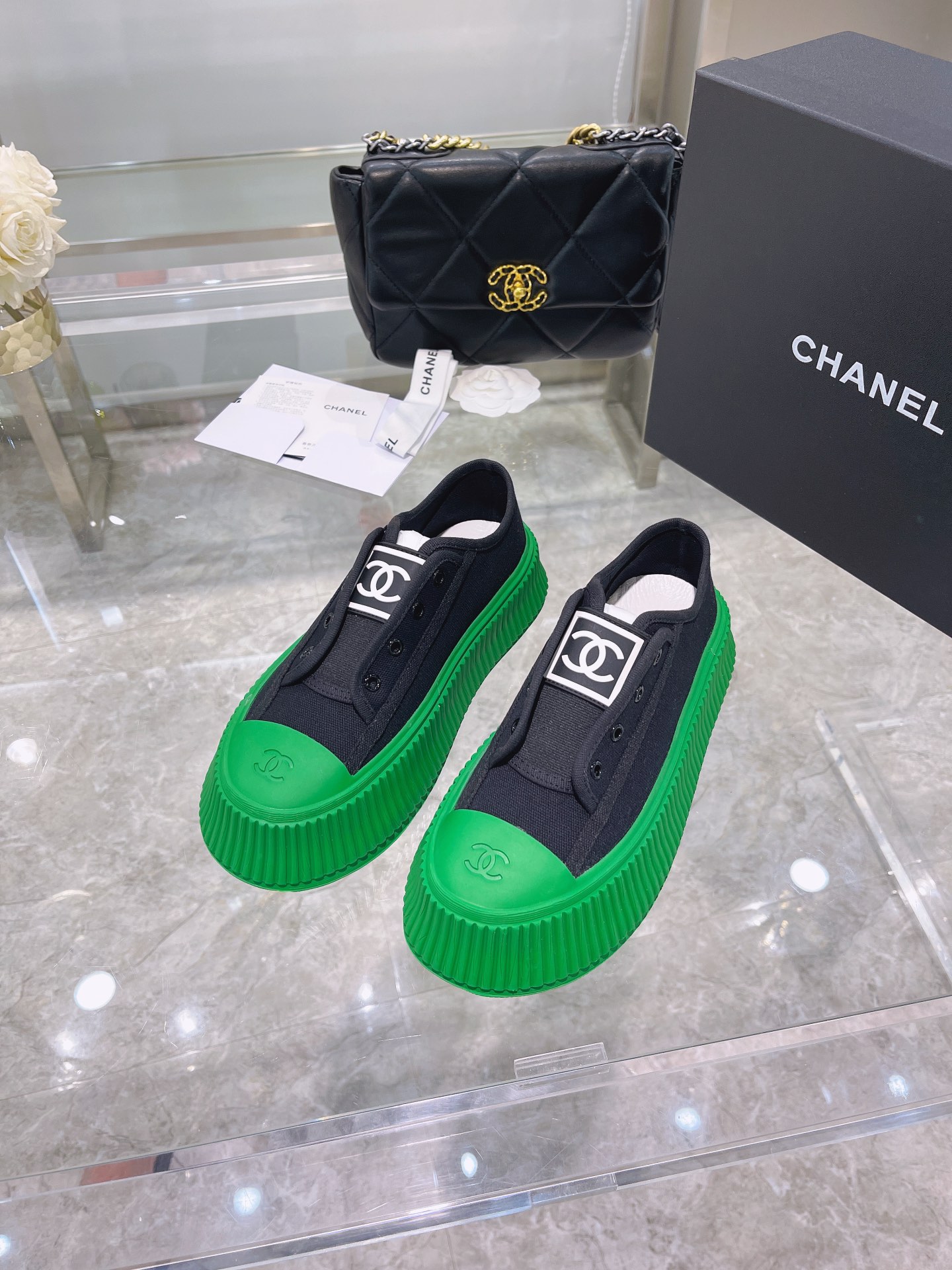 Chanel Platform Sneaker 14 - vstockx