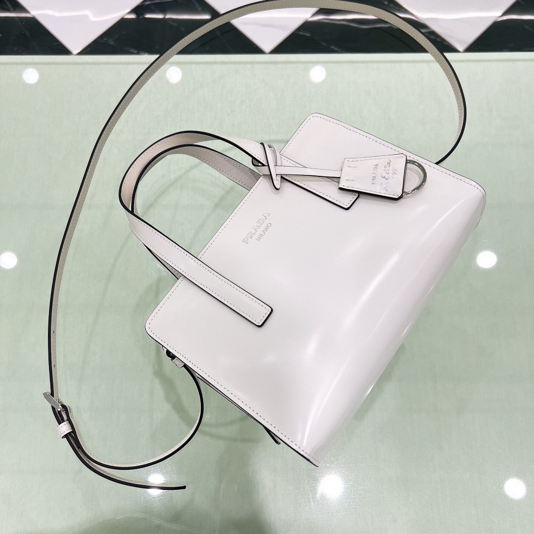 handbags prada 1BA357 22*15*6.5 - vstockx