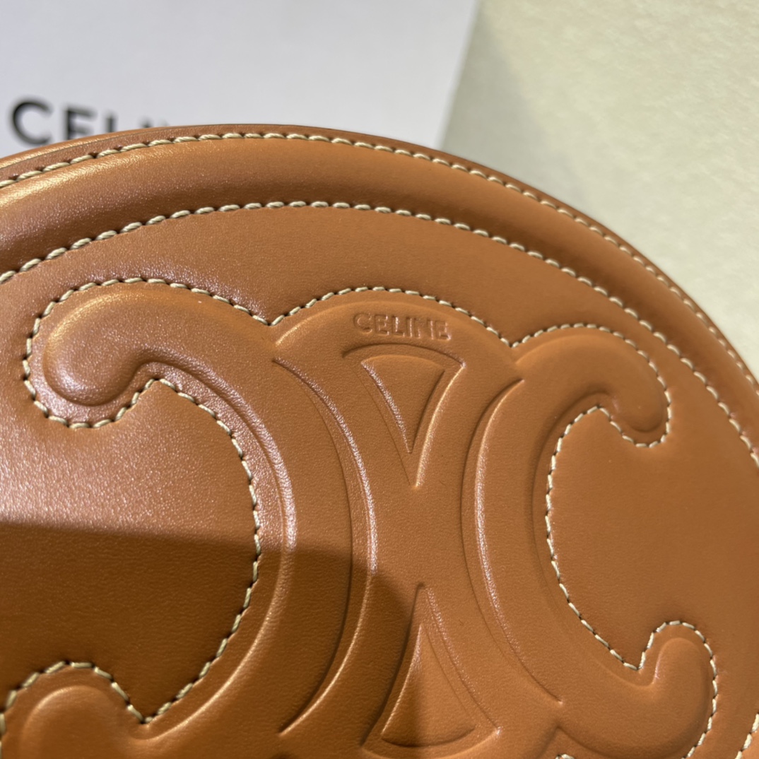 Handbags CELIN 101703 size:16x12.5x4 cm - vstockx