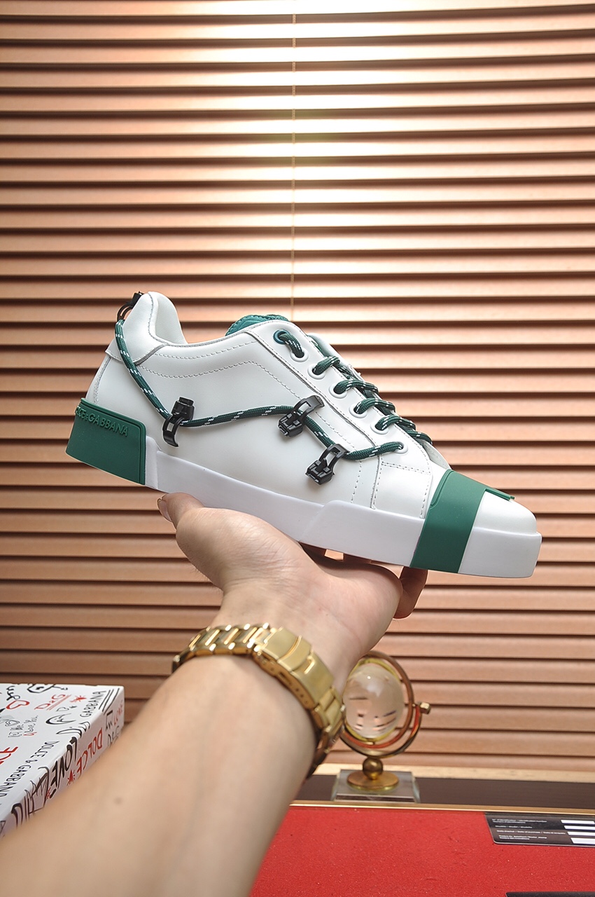 Dolce & Gabbana Low Tops Sneakers 64 - vstockx