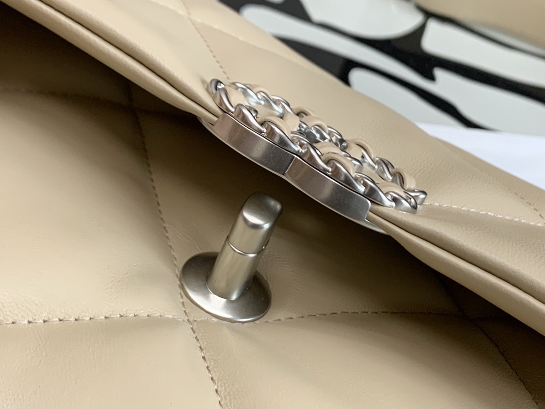 Handbag Chanel size 36 cm - vstockx