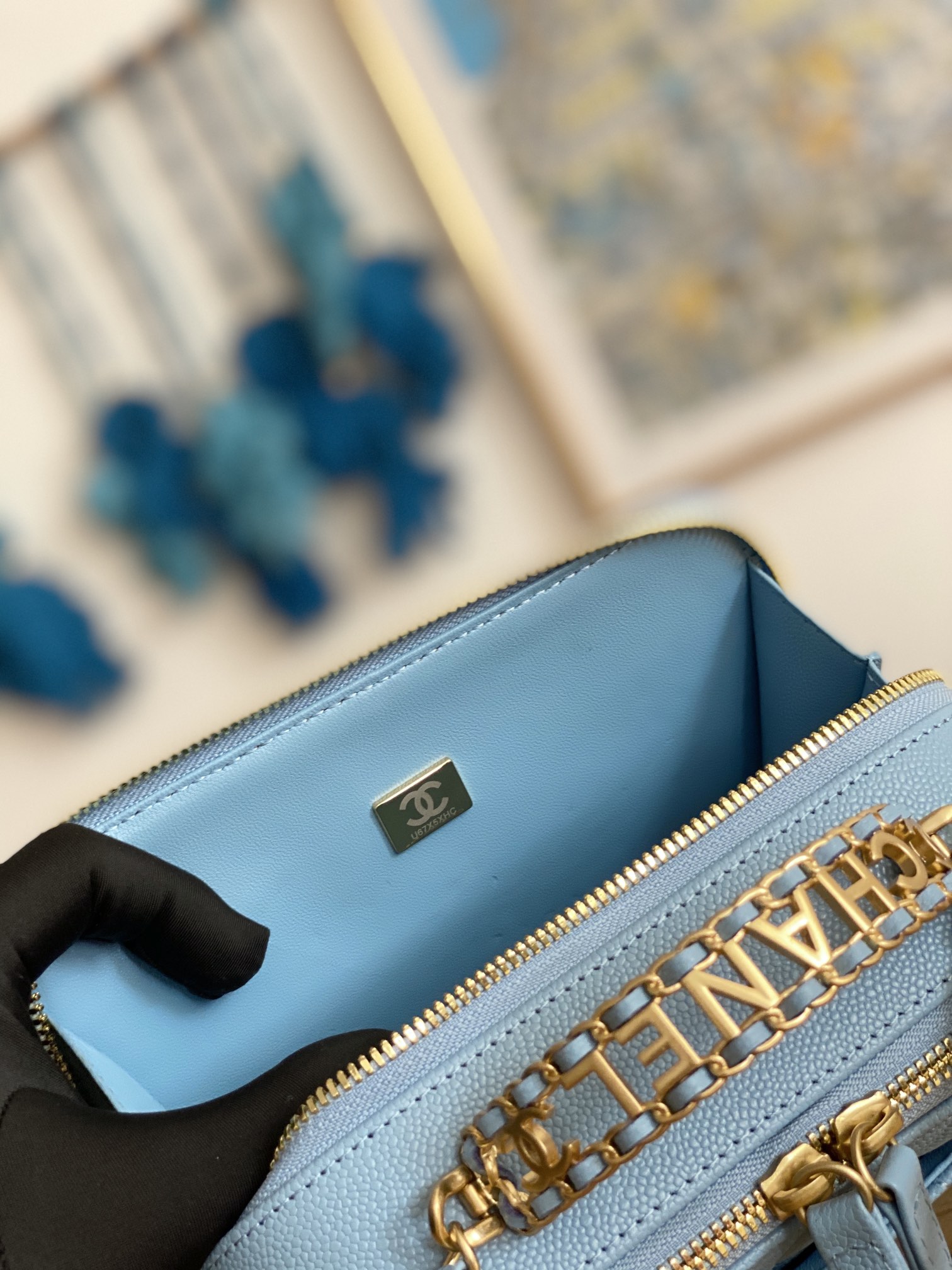 Handbag Chanel AP3222 size 19*13.5*7* cm - vstockx