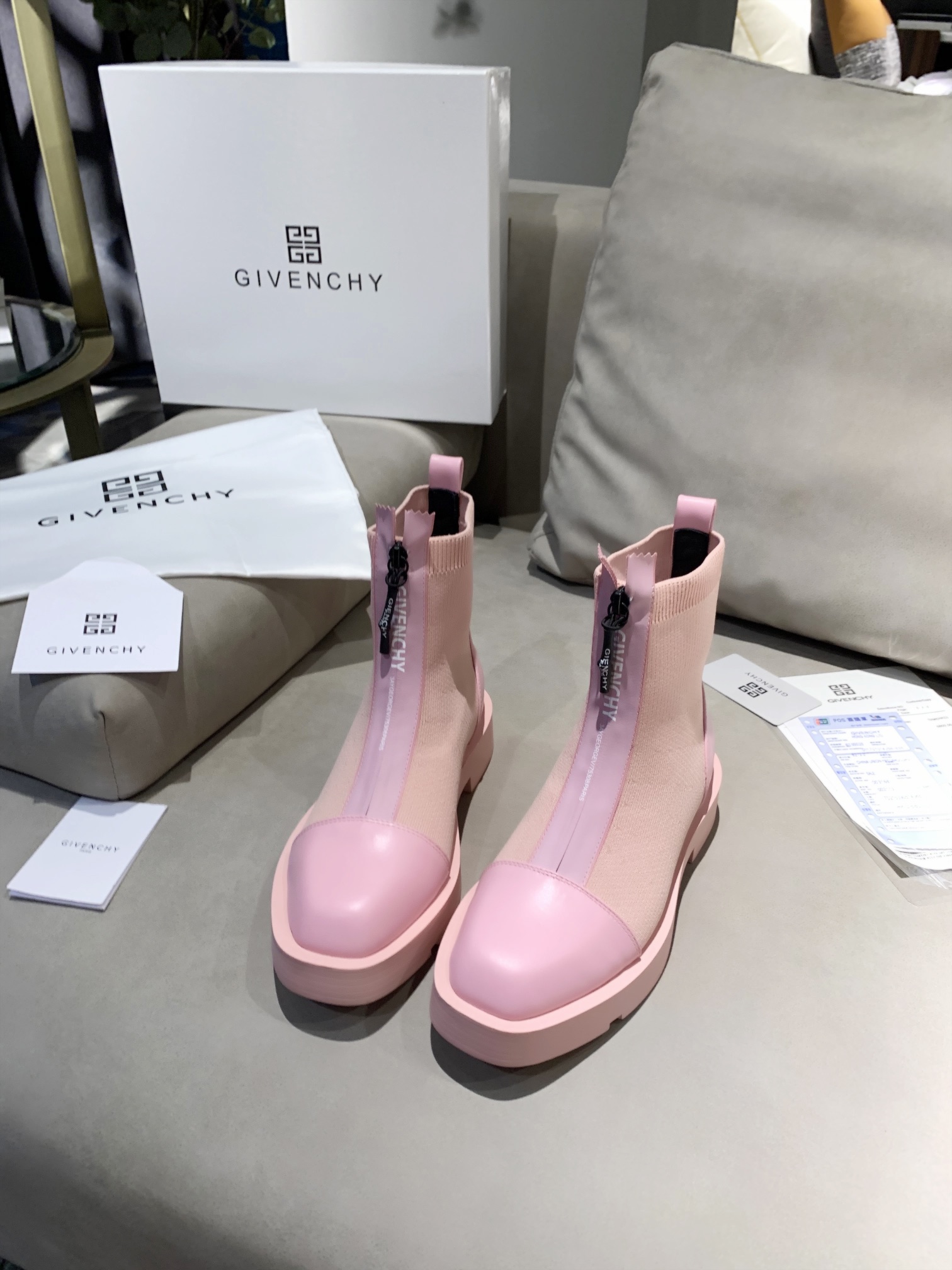 Givenchy Boots 19 - vstockx