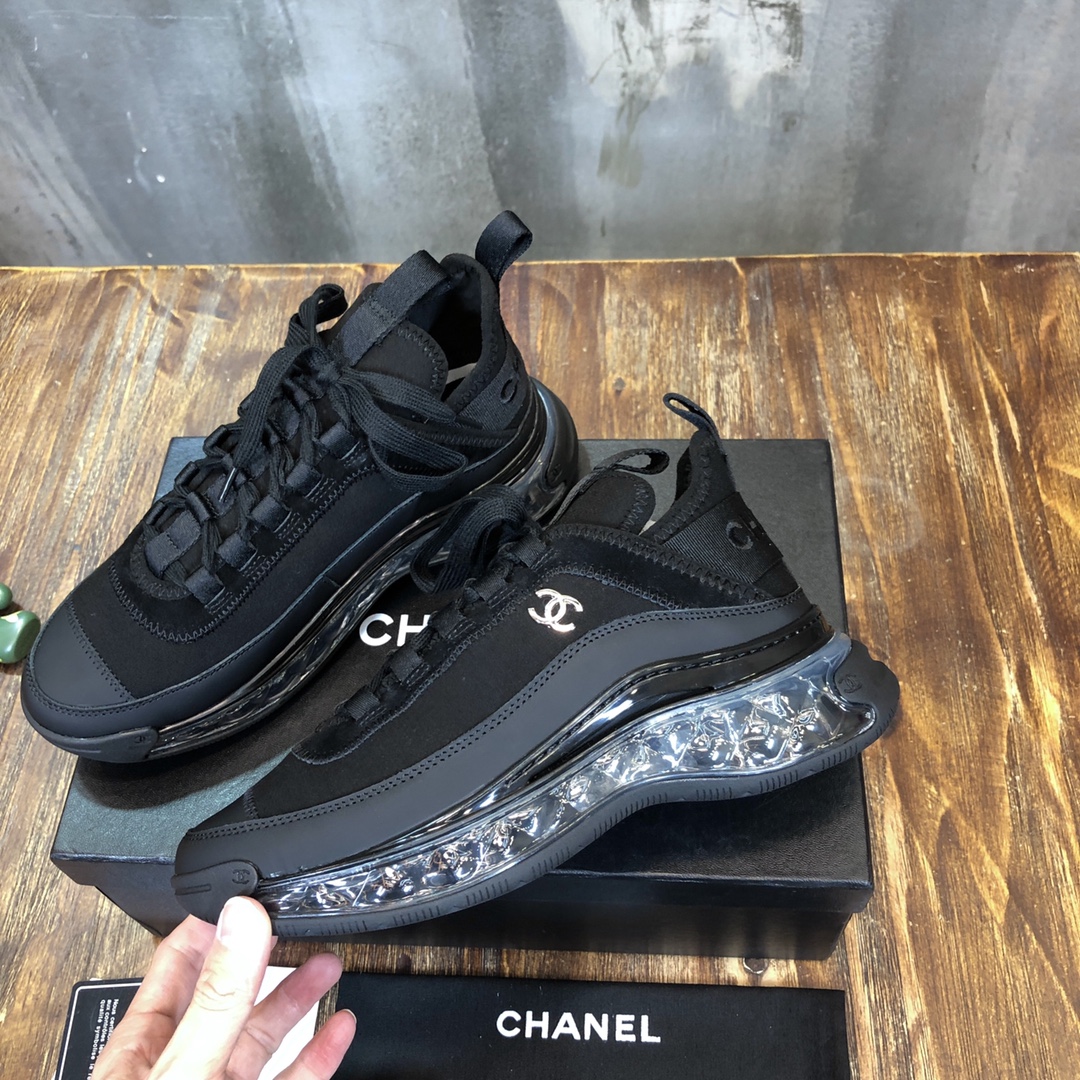 Chanel Fabric & Suede Calfskin Low Top Sneaker 14 - vstockx