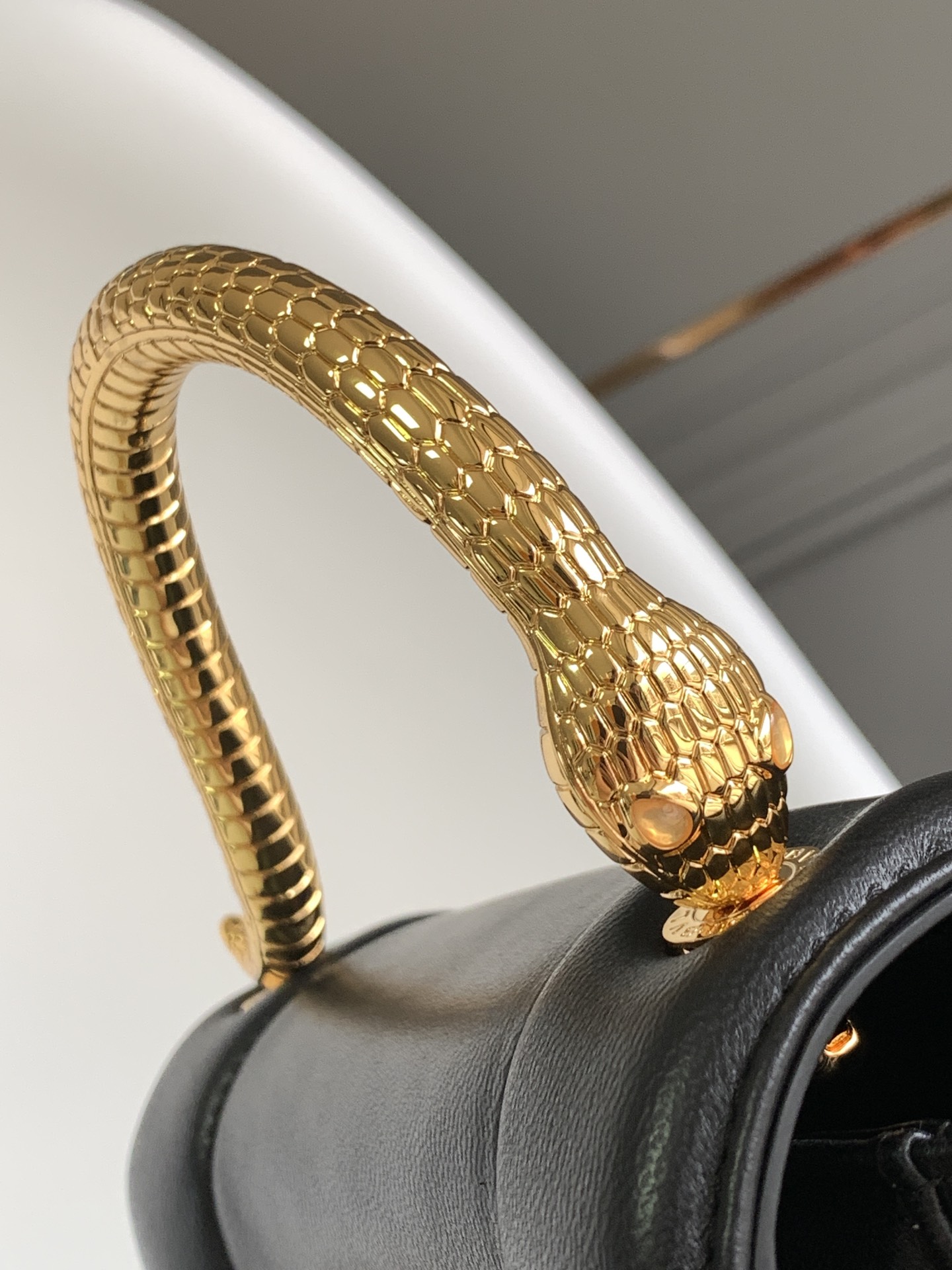 Handbags Bvlgari BVLGARI size:19.2*15*6 cm - vstockx