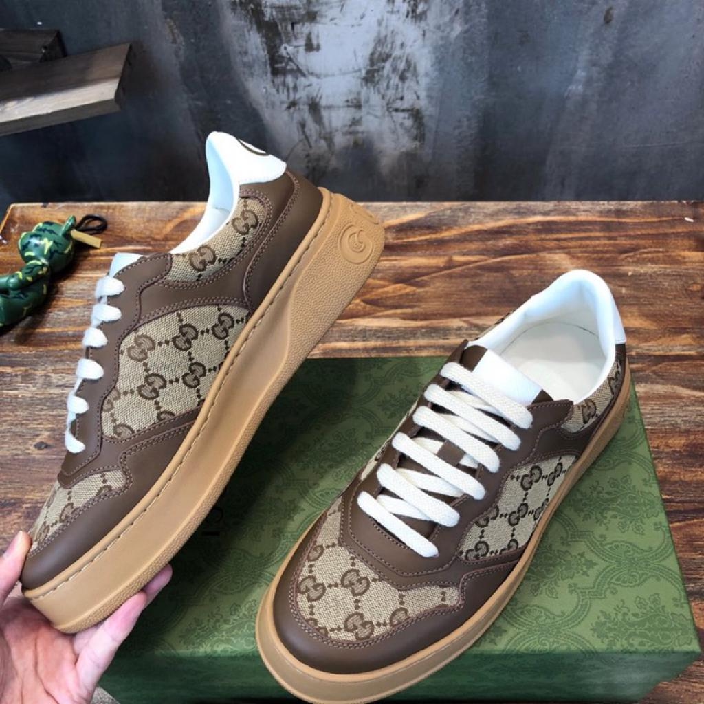 Gucci WOMEN'S GG SNEAKER Beige and ebony Orignal GG canvas - vstockx