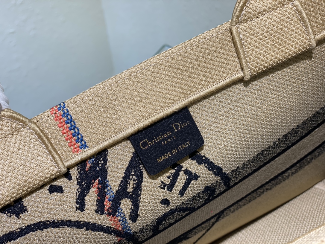 Handbags Dior 8001 size:36.5*28 cm - vstockx