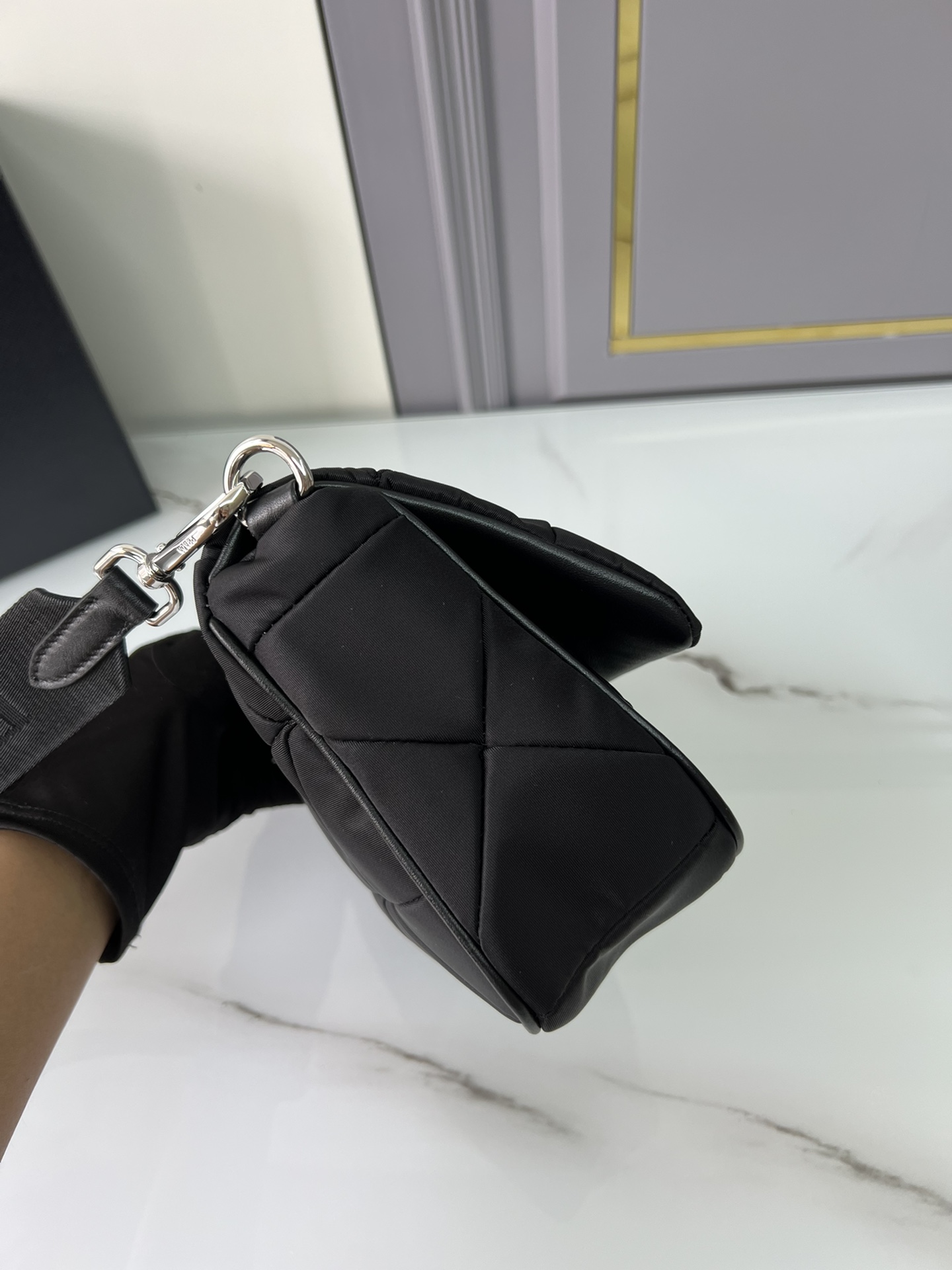 handbags prada 1BD292 21*16*7 - vstockx
