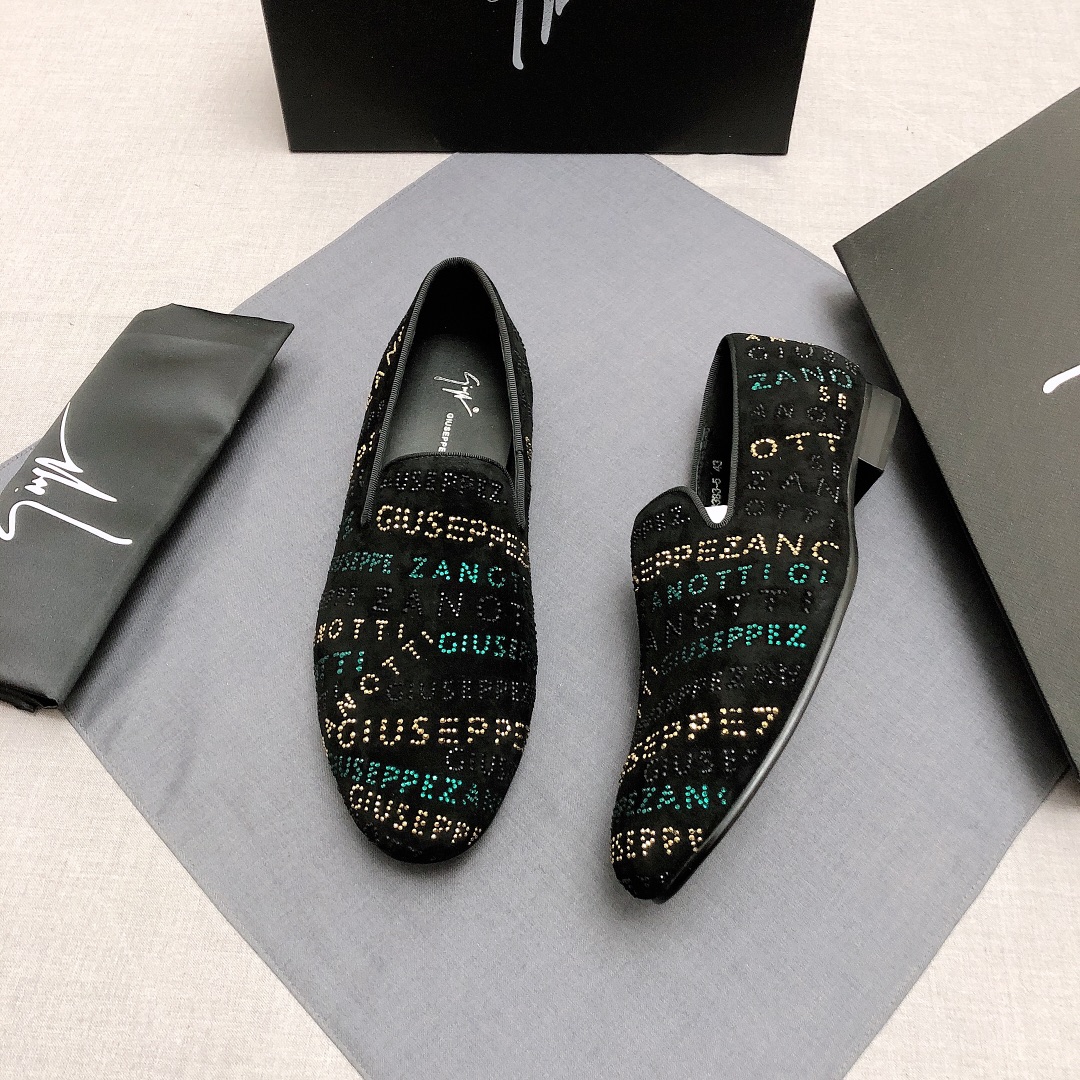 Giuseppe Zanotti Slip-on 7 - vstockx
