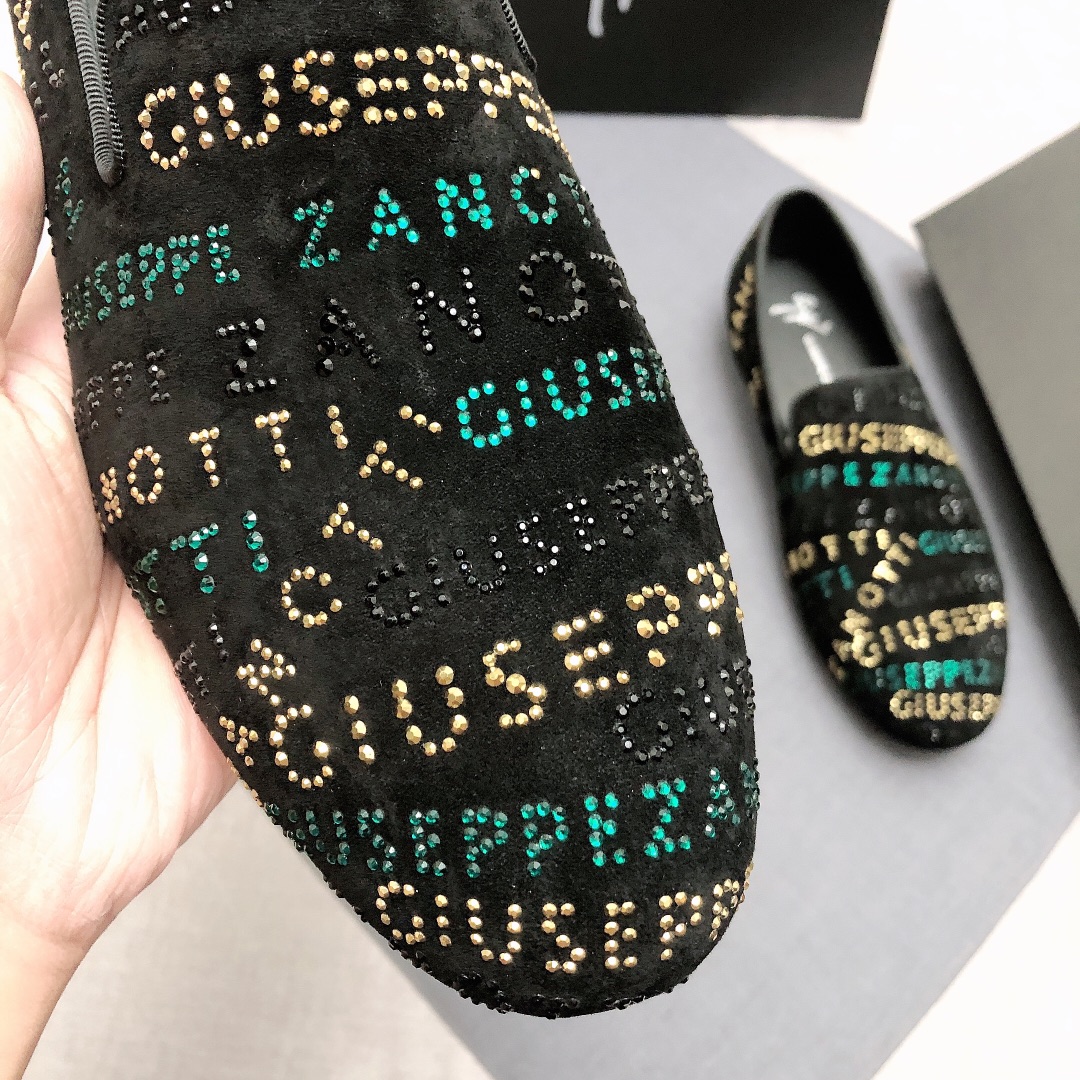 Giuseppe Zanotti Slip-on 7 - vstockx