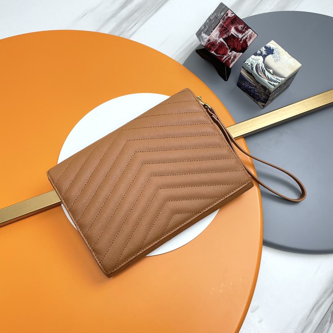 Handbags SAINT LAURENT 617662 size 21x16x3 cm - vstockx