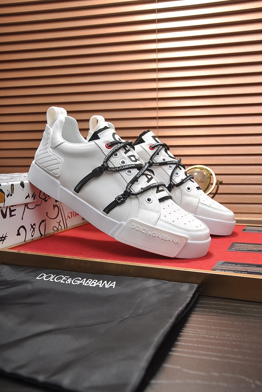 Dolce & Gabbana Low Tops Sneakers 68 - vstockx