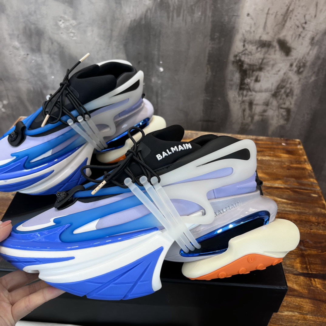 Balmain Sneaker 1 - vstockx