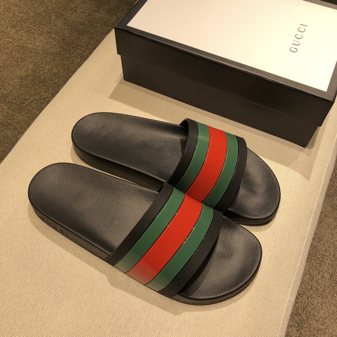 Gucci Slippers 34 - vstockx