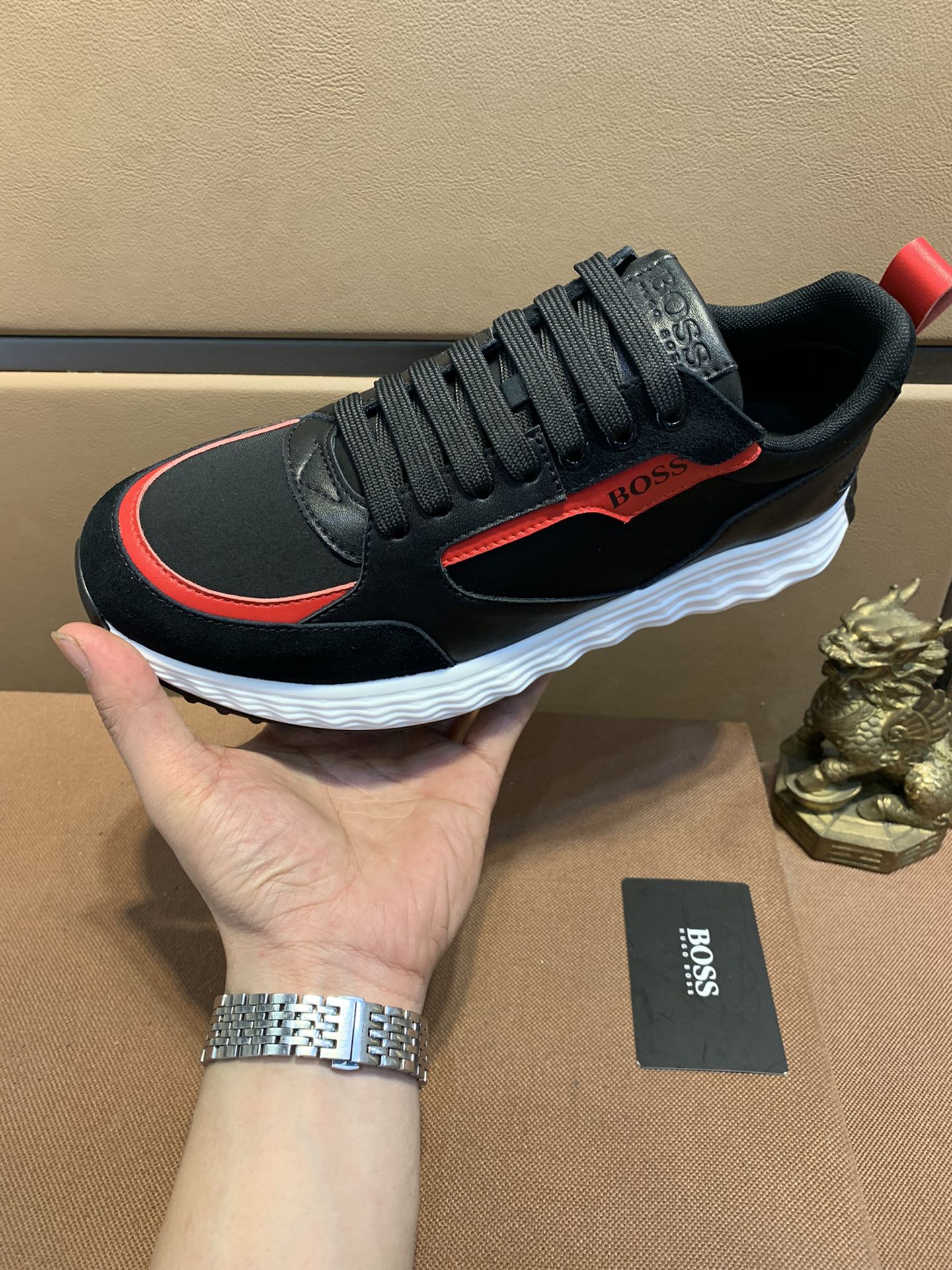 HUGO BOSS Low Top Sneaker 3 - vstockx